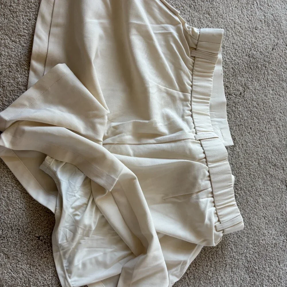 OGL Women's Cream Shorts - Picture 2 of 3